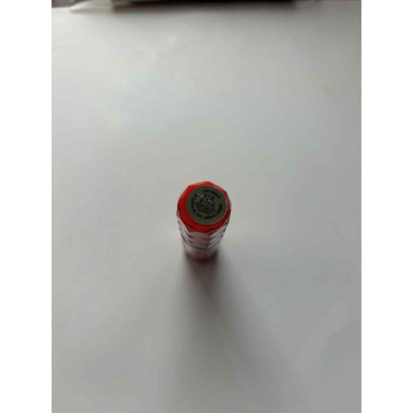 Milani Color Fetish Shine Lipstick 140 Crave - Picture 2 of 2